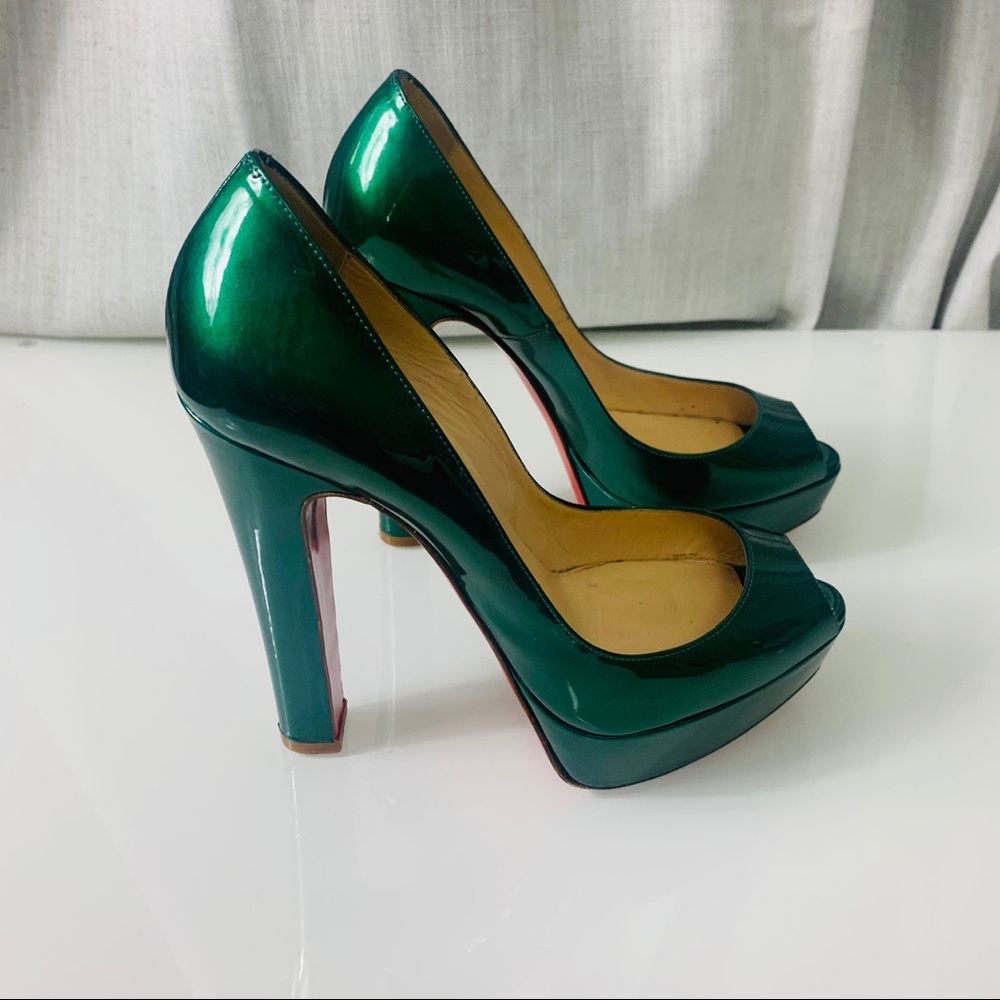 ChristianLouboutin  Size 8